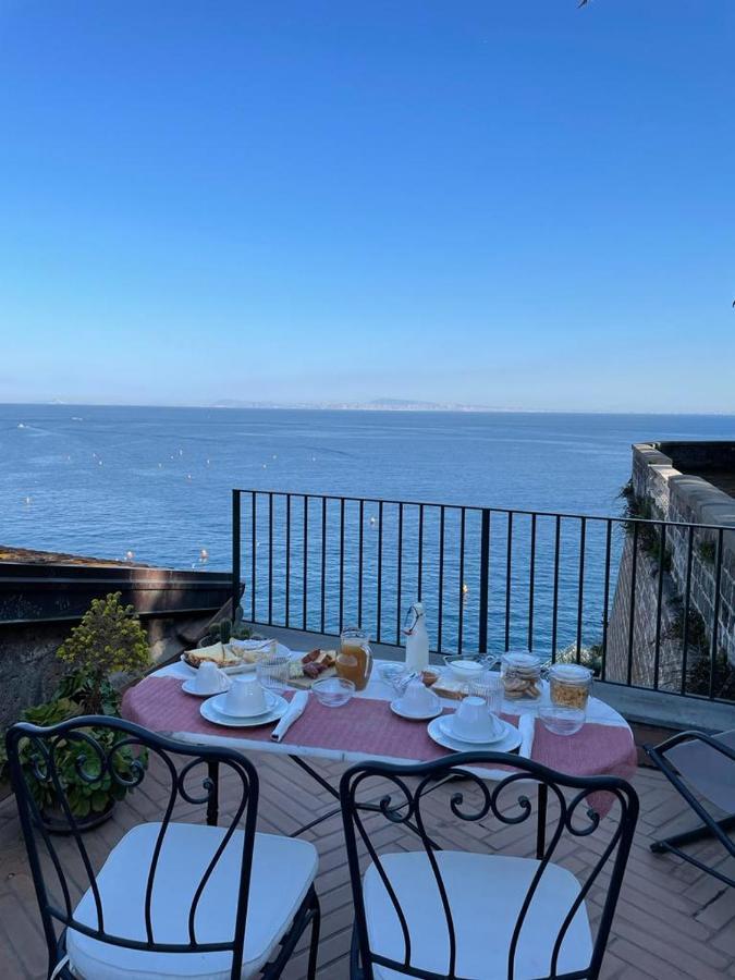 Casa A Mare Bed & Breakfast Sorrento Exterior photo